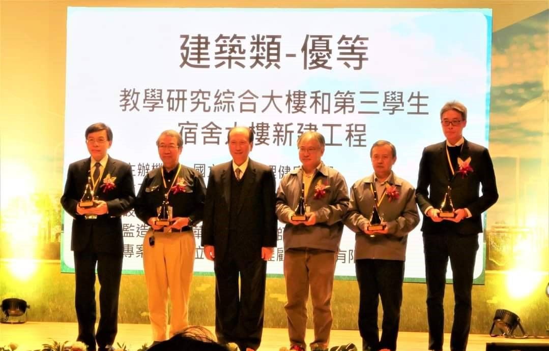潤弘北護大榮獲金質獎